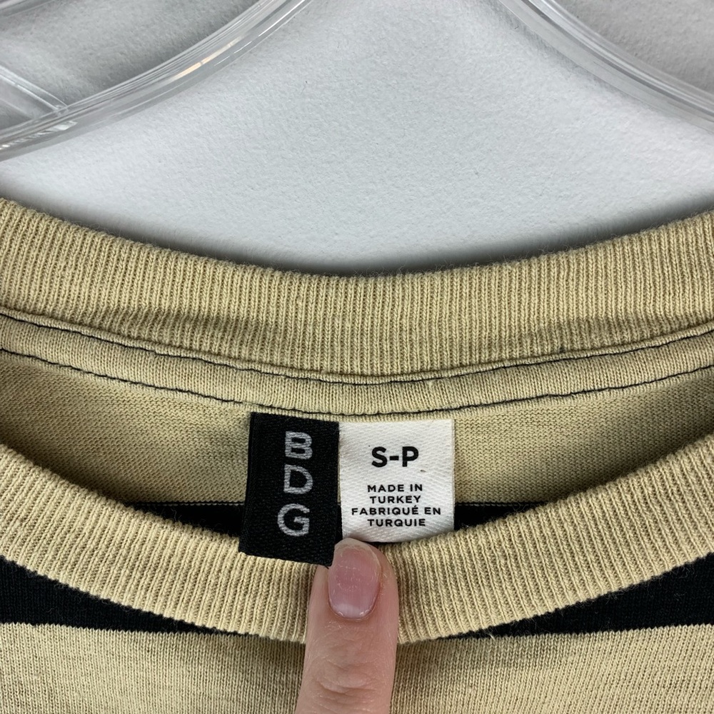 Urban Outfitters BDG Tan & Black Striped Boxy Tee - Picture 3 of 6